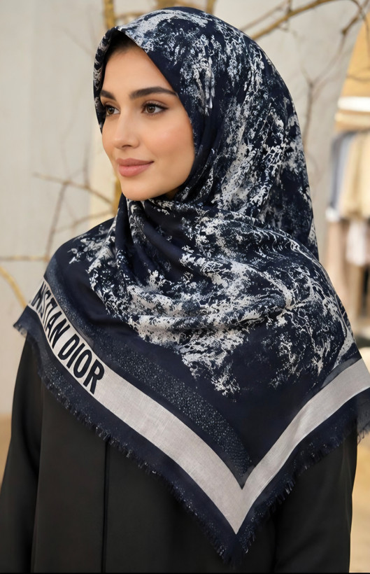 روسری مُدال نخ