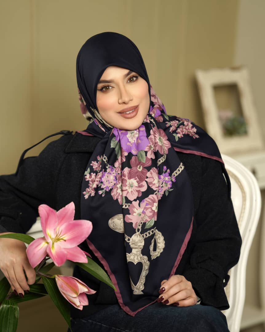 روسري توييل در طرح و رنگ متنوع